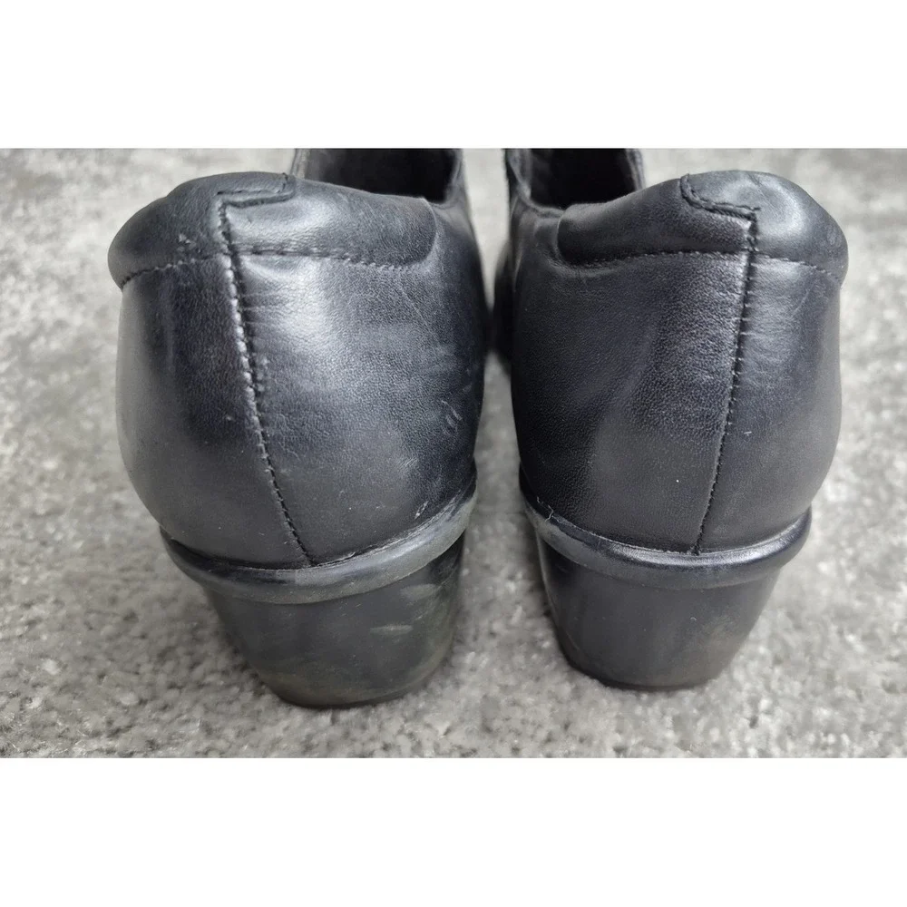 Clark's Bendables Womens Size 8 Black Leather Heeled Slip On Casual Dress Shoe - Picture 9 of 12